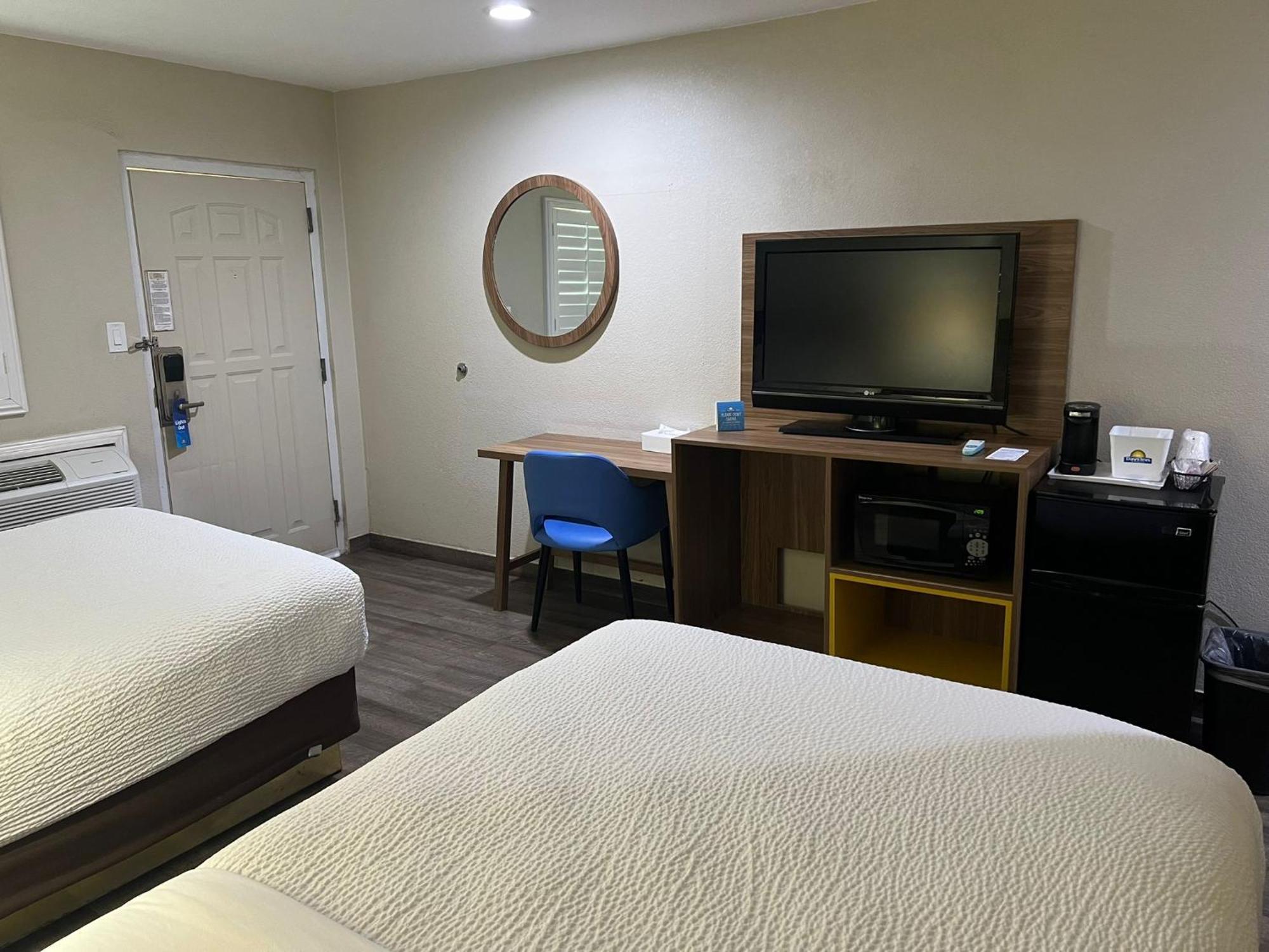 Days Inn By Wyndham El Centro Esterno foto