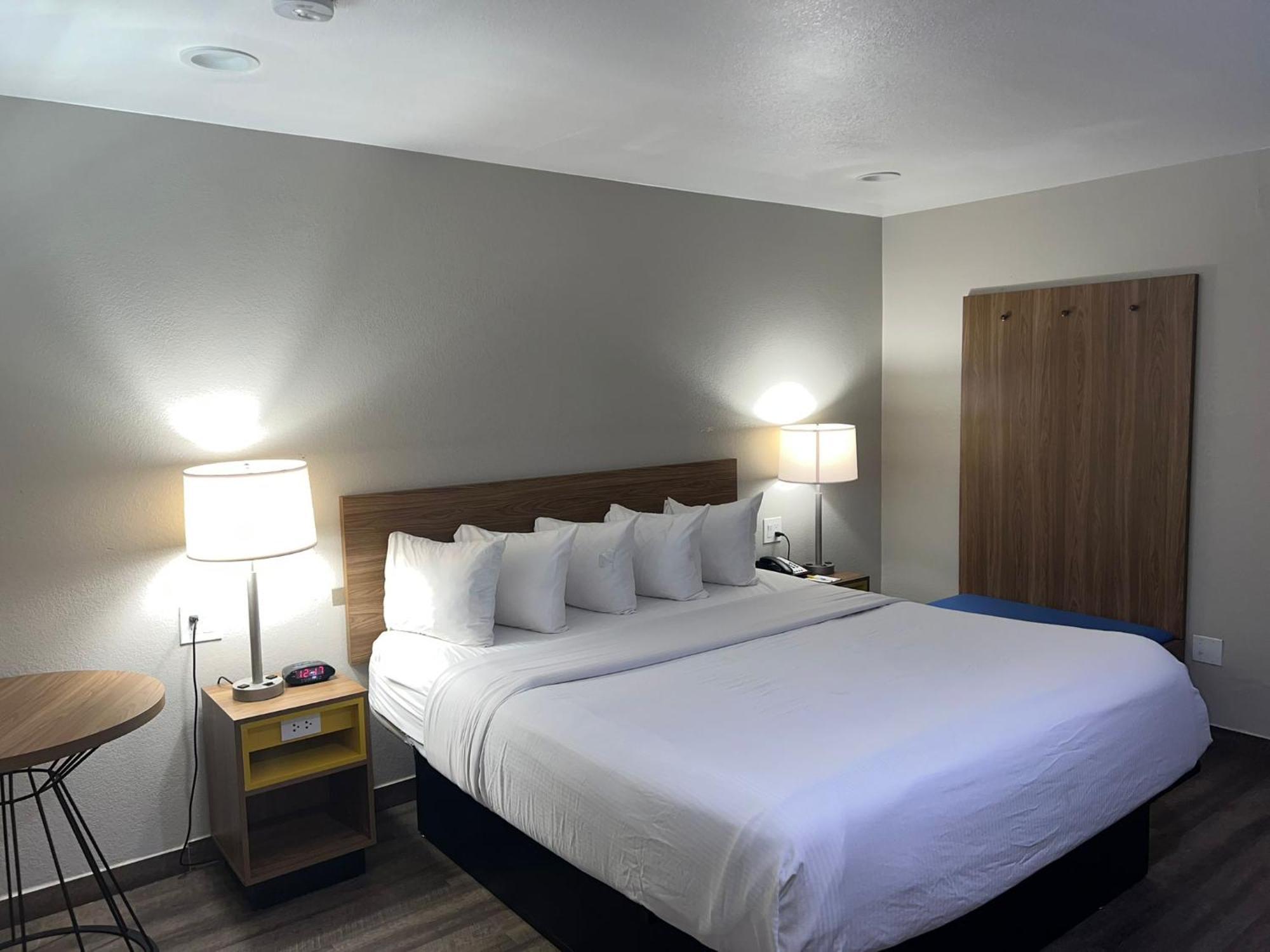 Days Inn By Wyndham El Centro Esterno foto