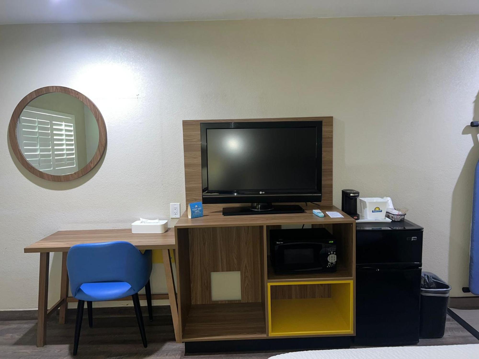 Days Inn By Wyndham El Centro Esterno foto